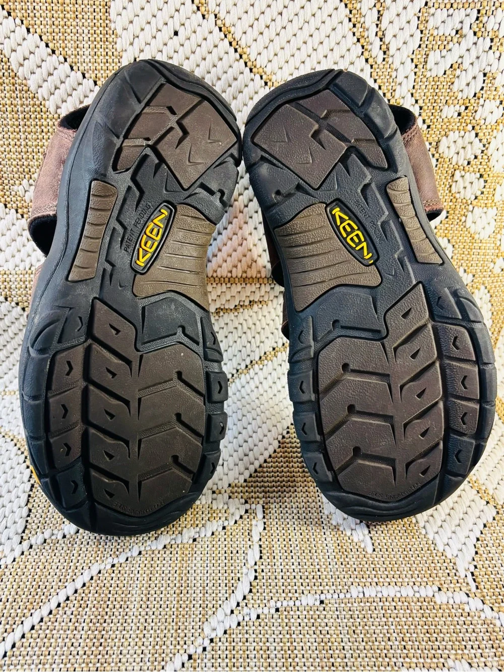 Keen Newport Fisherman Leather Sandals Brown Closed‑Toe Outdoor Shoes Boys Sz 3